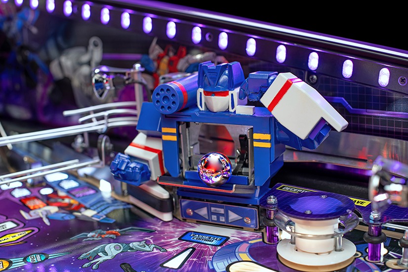 TRANSFORMERS: More Than Meets the Eye Limited Edition Pinball Machine from Stern - Image 3