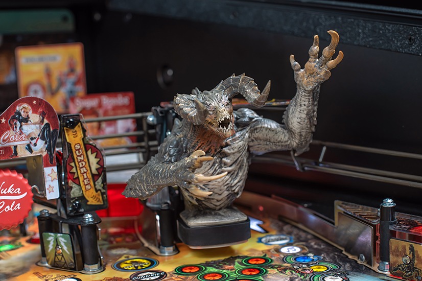 Fallout Pro Pinball Machine from Stern - Image 2