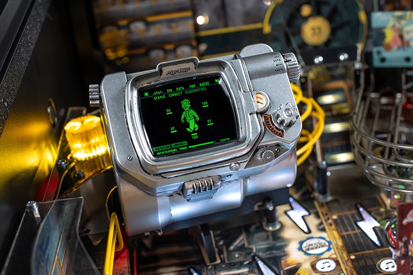 Fallout Pro Pinball Machine from Stern - Image 4