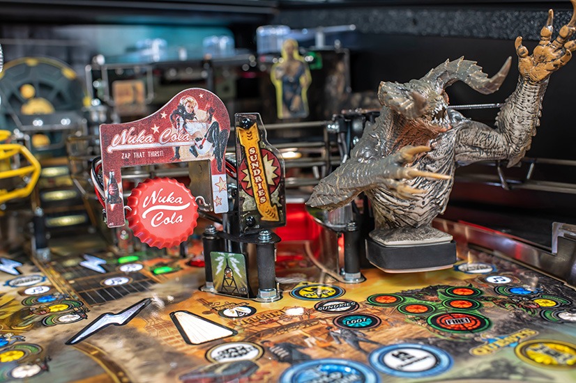 Fallout Premium Pinball Machine from Stern - Image 3
